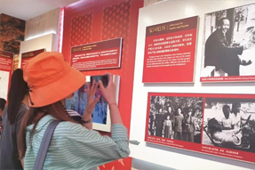 不忘初心参观双清别墅，重温党史感受革命情怀 ——凯发k8官网国际党委赴香山双清别墅召开主题党日活动